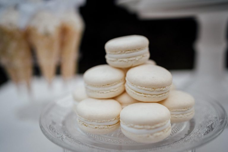 Elegante Hochzeit im eigenen Garten isarweiss