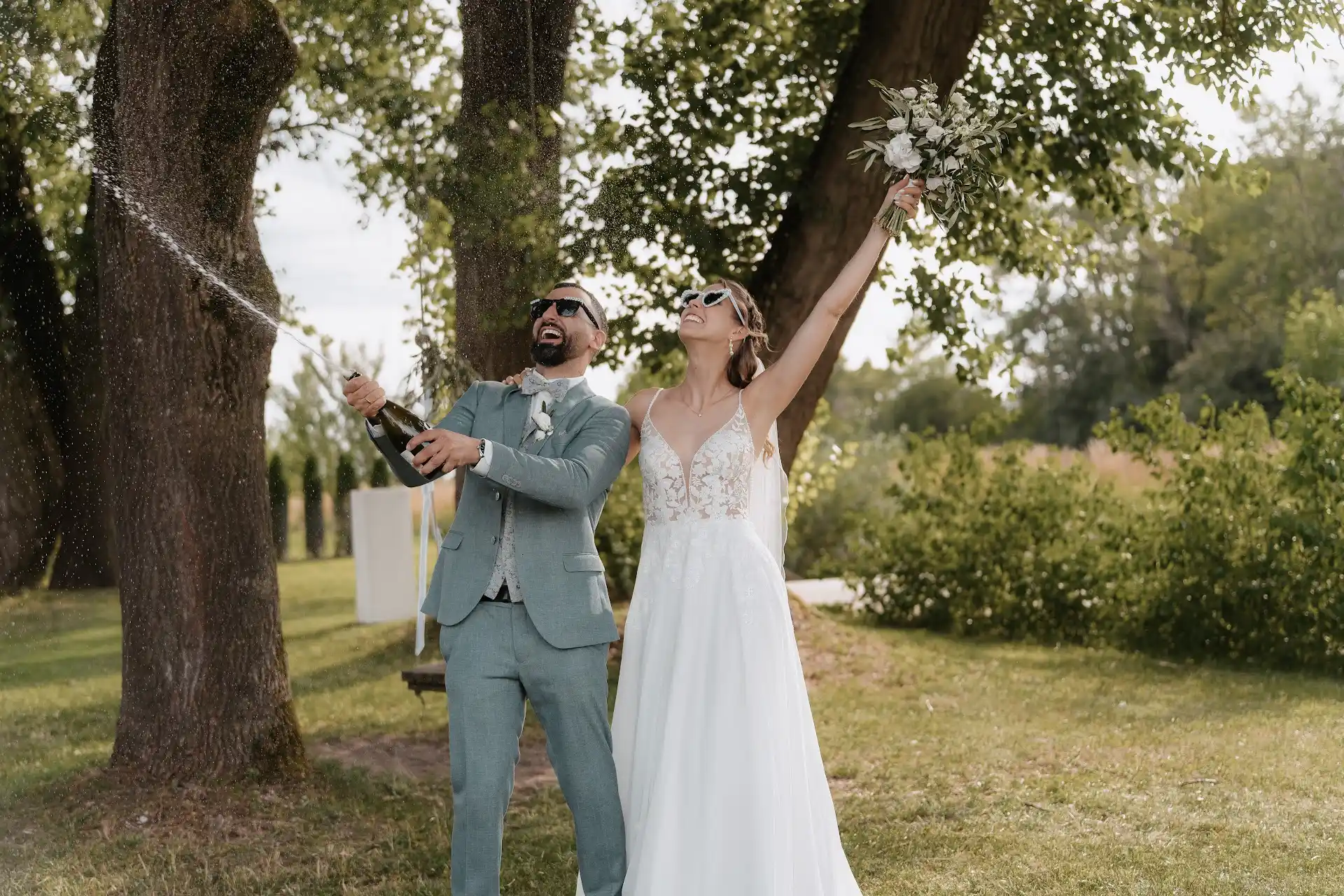 Brautpaar bei Hochzeit in München – Kosten und Budget für die Traumhochzeit 2026