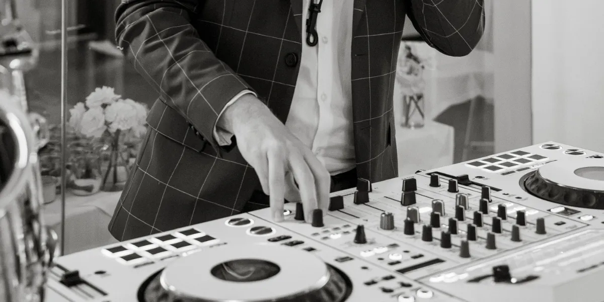 DJ-Musikmix für Jung und Alt: Der Spagat auf der Party — Teaser