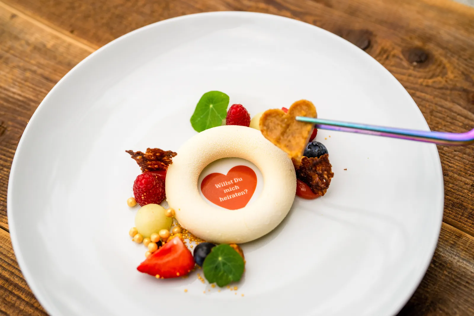 dessert-heiratsantrag-hotel-das-ruebezahl